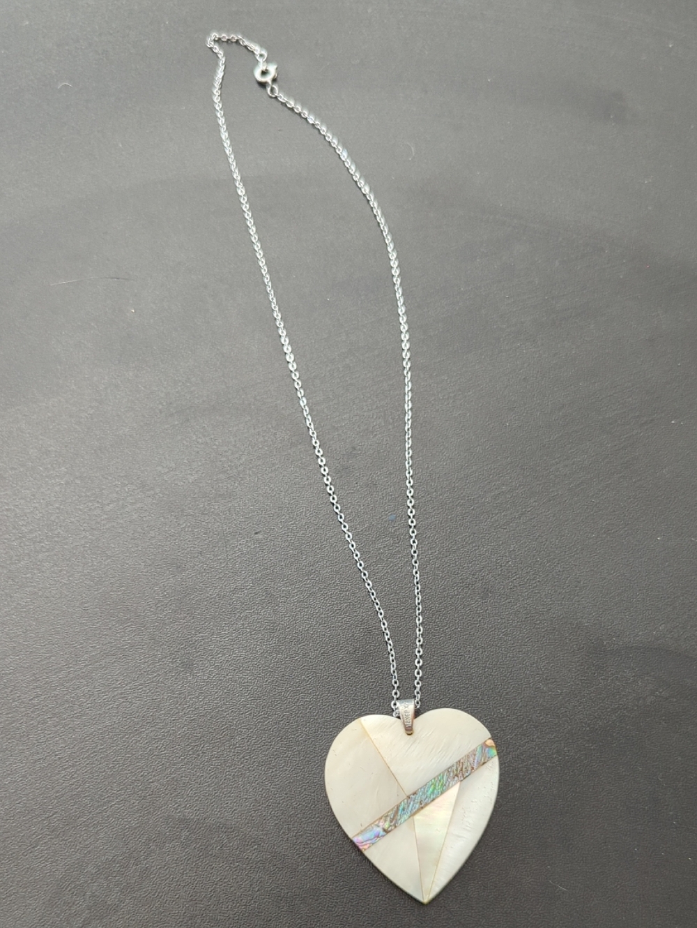 Vintage 90s Mother Of Pearl and Abalone Heart Pendant With Silvertone Chain